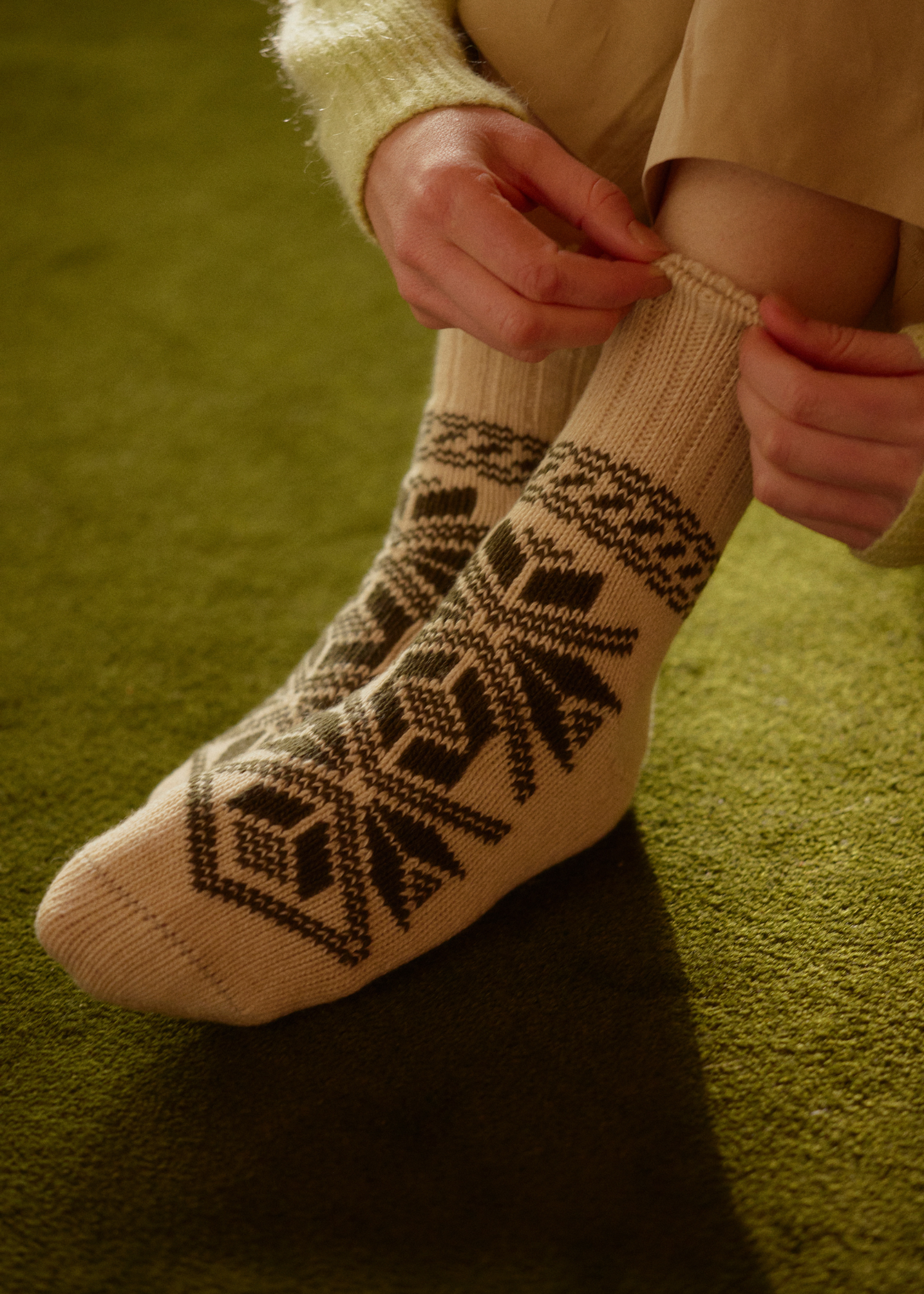 BIRCH WISHPER SOCKS
