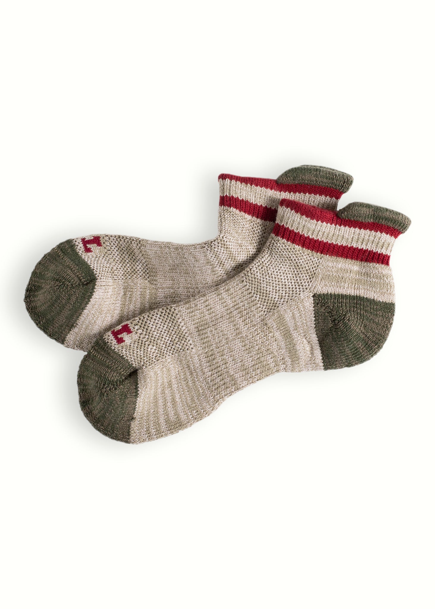 OUTDOOR COLLECTION  Short Olive Green hiking Socks