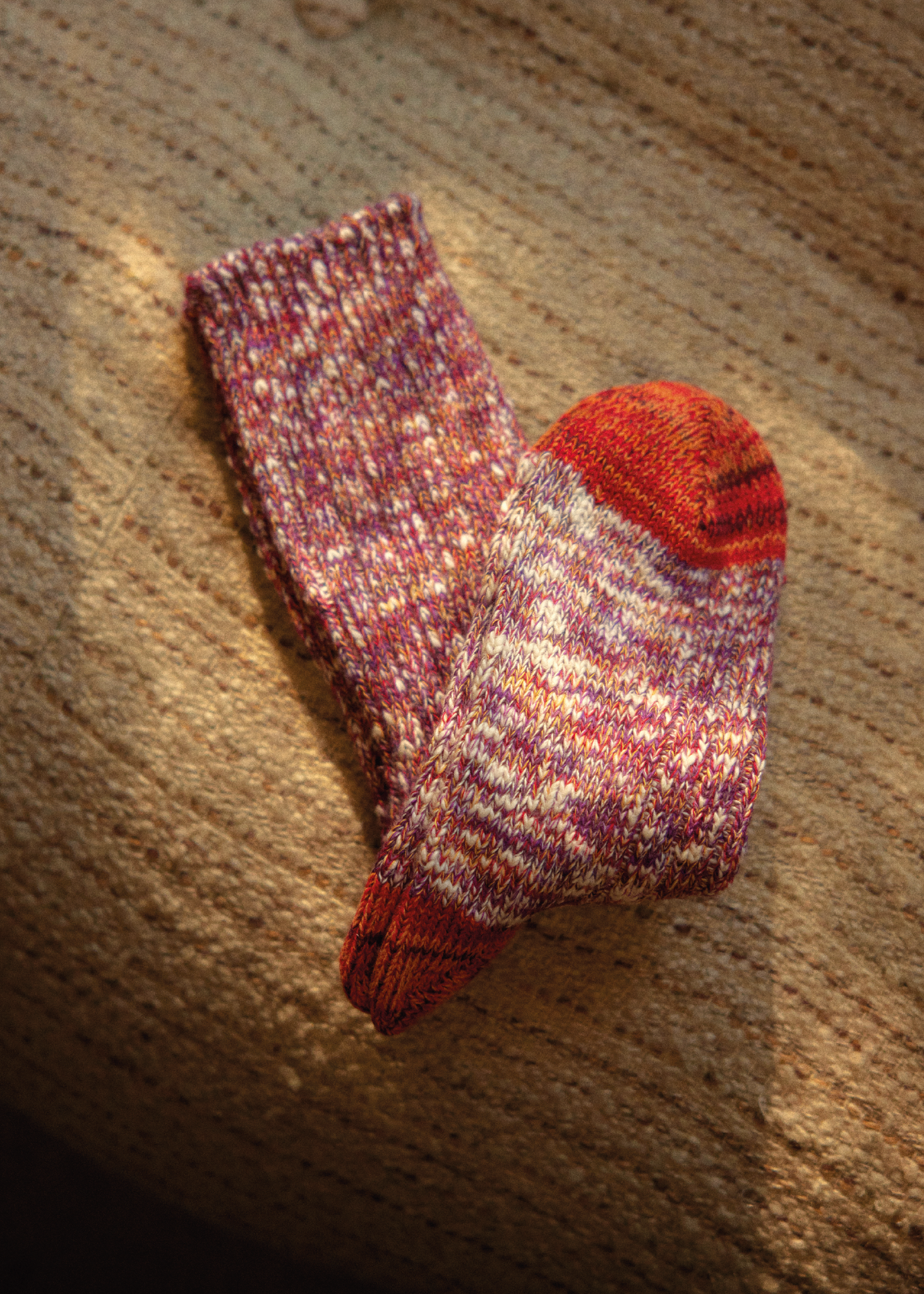 FLAMMÉ COLLECTION Seasons Fall Red Socks