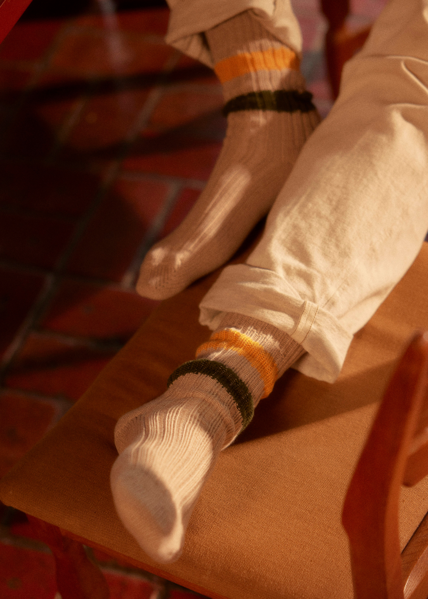 URBAN COLLECTION Striped Sand Socks