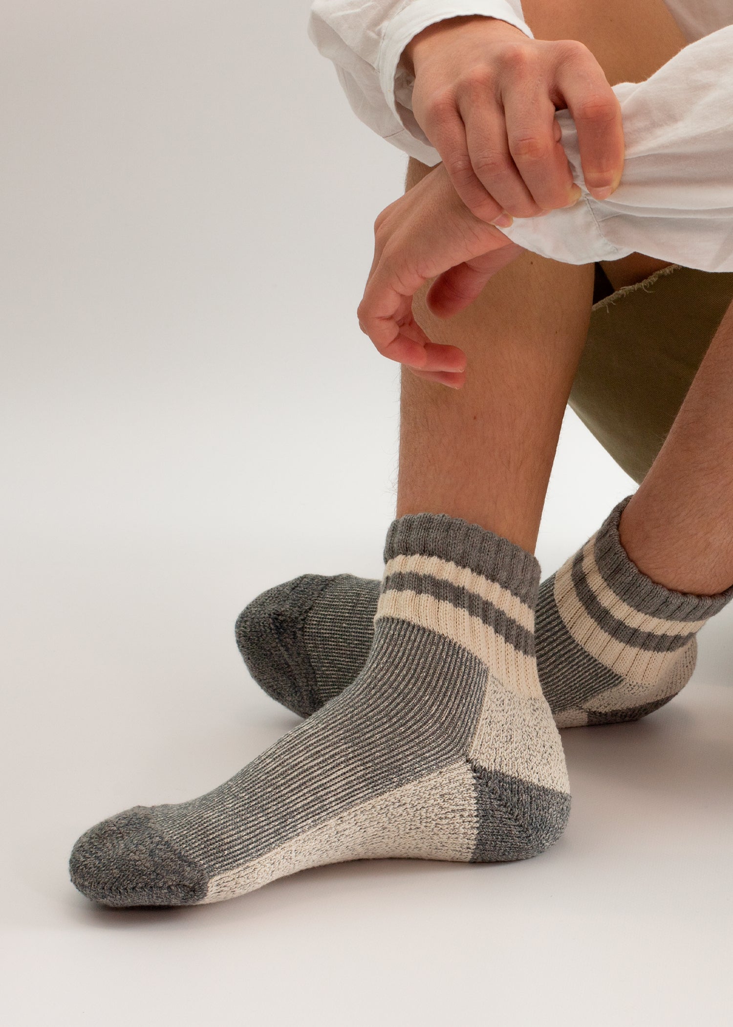 Thunders Love Outdoor Tennis Grey Socks